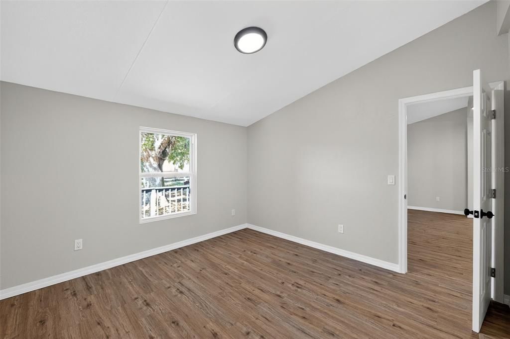 En Venta: $249,900 (2 camas, 2 baños, 960 Pies cuadrados)