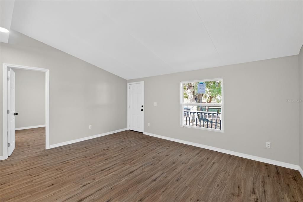 En Venta: $249,900 (2 camas, 2 baños, 960 Pies cuadrados)