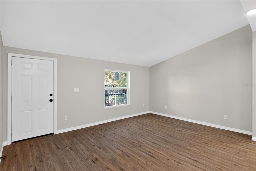 En Venta: $249,900 (2 camas, 2 baños, 960 Pies cuadrados)