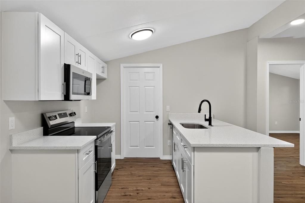 En Venta: $249,900 (2 camas, 2 baños, 960 Pies cuadrados)