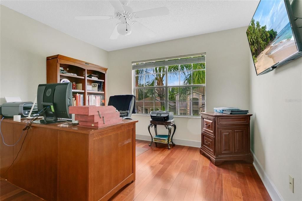 待售: $670,000 (5 贝兹, 3 浴室, 2461 平方英尺)