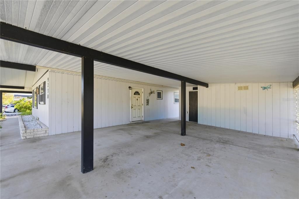 For Sale: $154,900 (2 beds, 2 baths, 1104 Square Feet)