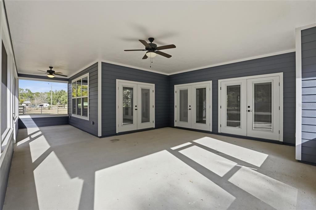 待售: $649,999 (2 贝兹, 2 浴室, 2039 平方英尺)