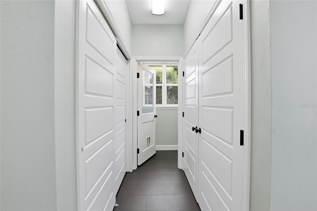 待售: $649,999 (2 贝兹, 2 浴室, 2039 平方英尺)