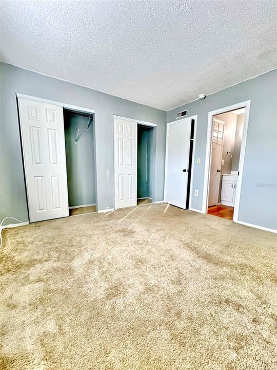 For Rent: $1,800 (2 beds, 1 baths, 1098 Square Feet)