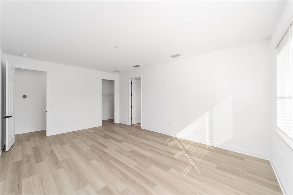 待售: $449,000 (2 贝兹, 3 浴室, 2493 平方英尺)