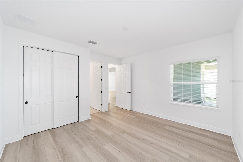 待售: $449,000 (2 贝兹, 3 浴室, 2493 平方英尺)