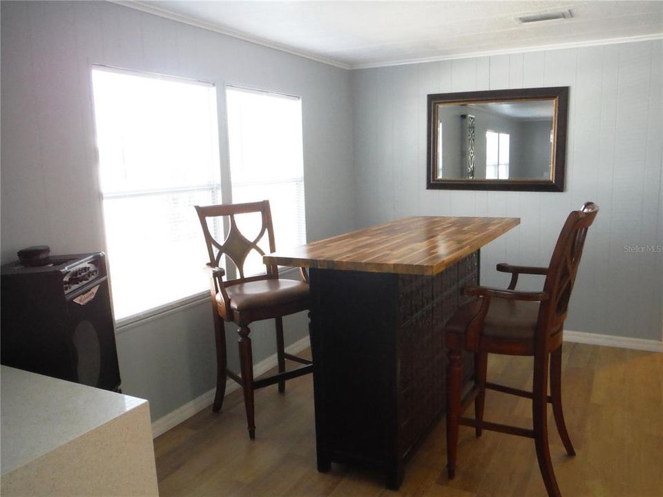 En Venta: $224,900 (2 camas, 2 baños, 1152 Pies cuadrados)