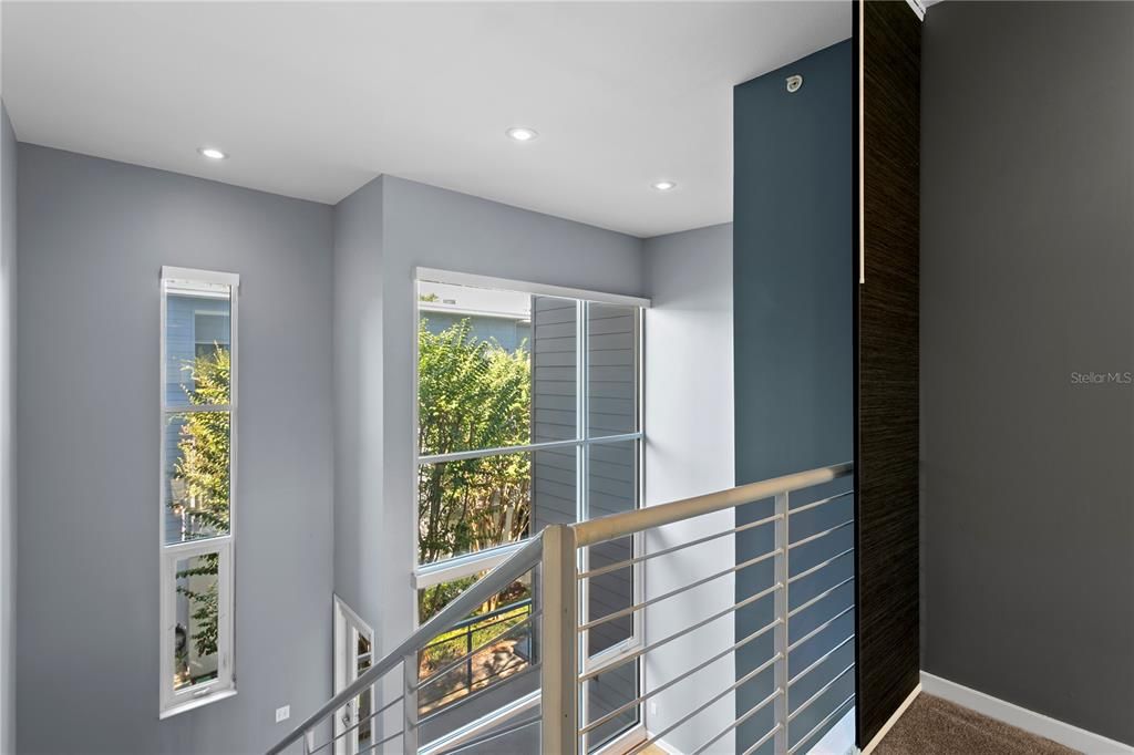 For Sale: $689,000 (2 beds, 2 baths, 1390 Square Feet)