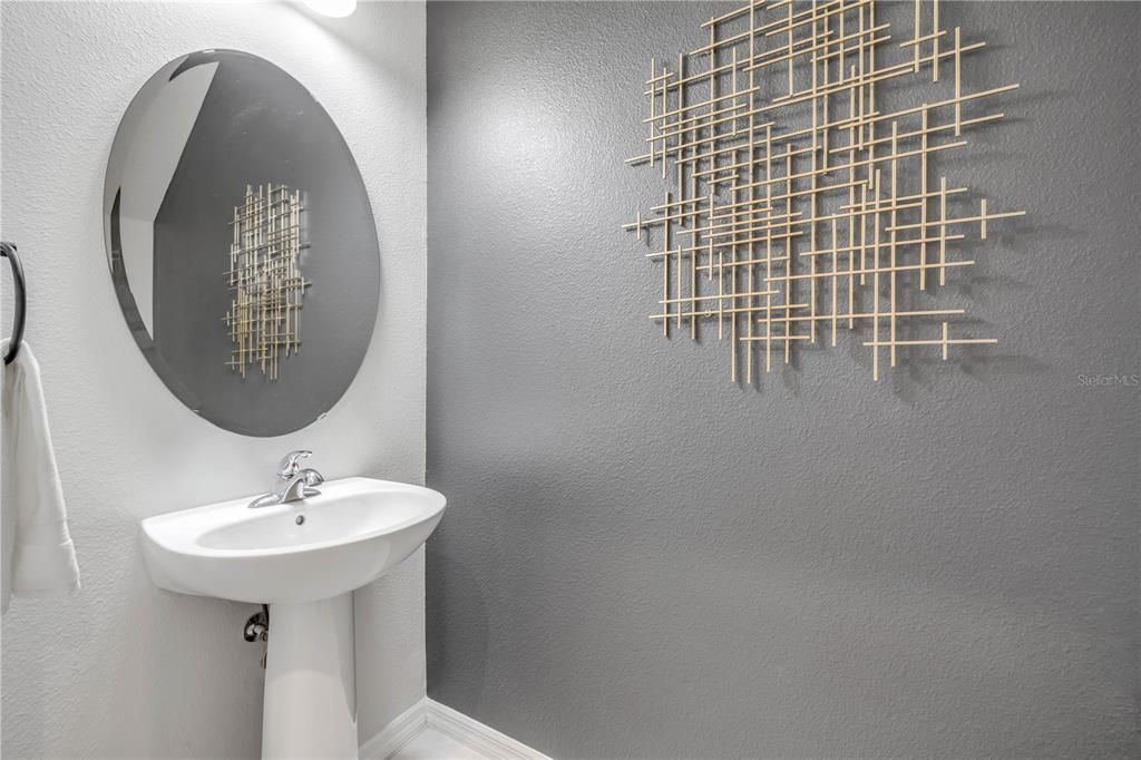 На продажу: $410,000 (3 спален, 2 ванн, 1936 Квадратных фут)