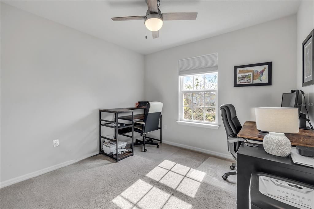 На продажу: $410,000 (3 спален, 2 ванн, 1936 Квадратных фут)