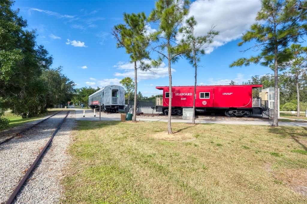 For Sale: $399,987 (2 beds, 2 baths, 1412 Square Feet)