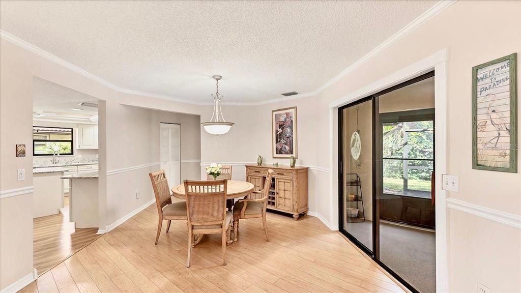 For Sale: $399,987 (2 beds, 2 baths, 1412 Square Feet)