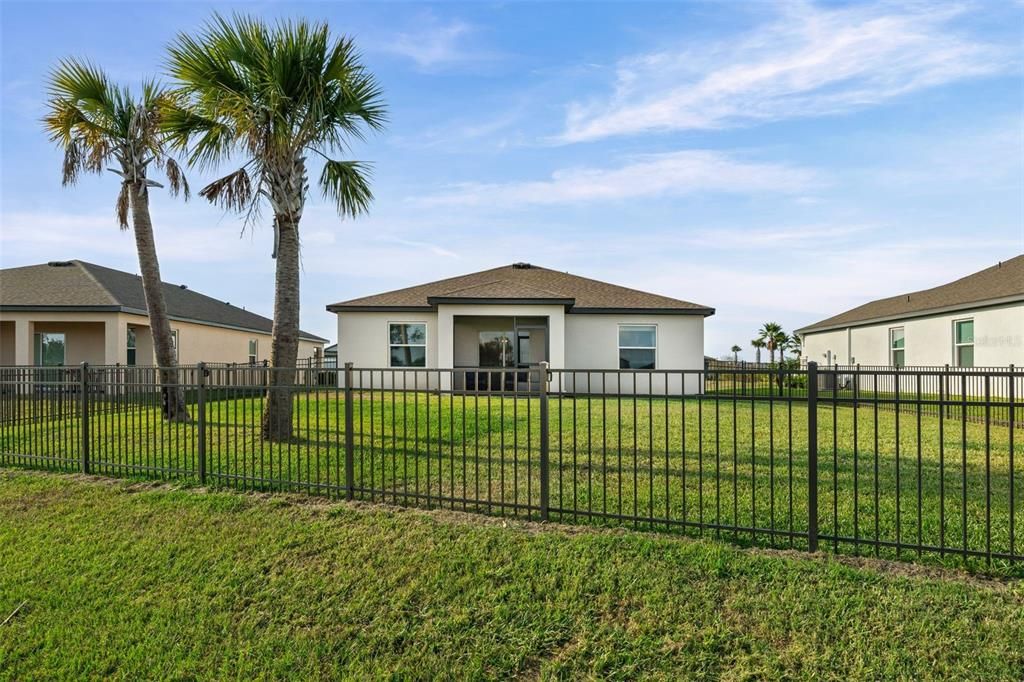 На продажу: $350,000 (3 спален, 2 ванн, 1519 Квадратных фут)