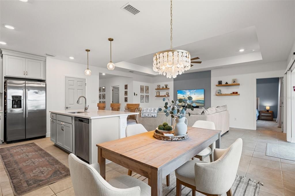 На продажу: $350,000 (3 спален, 2 ванн, 1519 Квадратных фут)