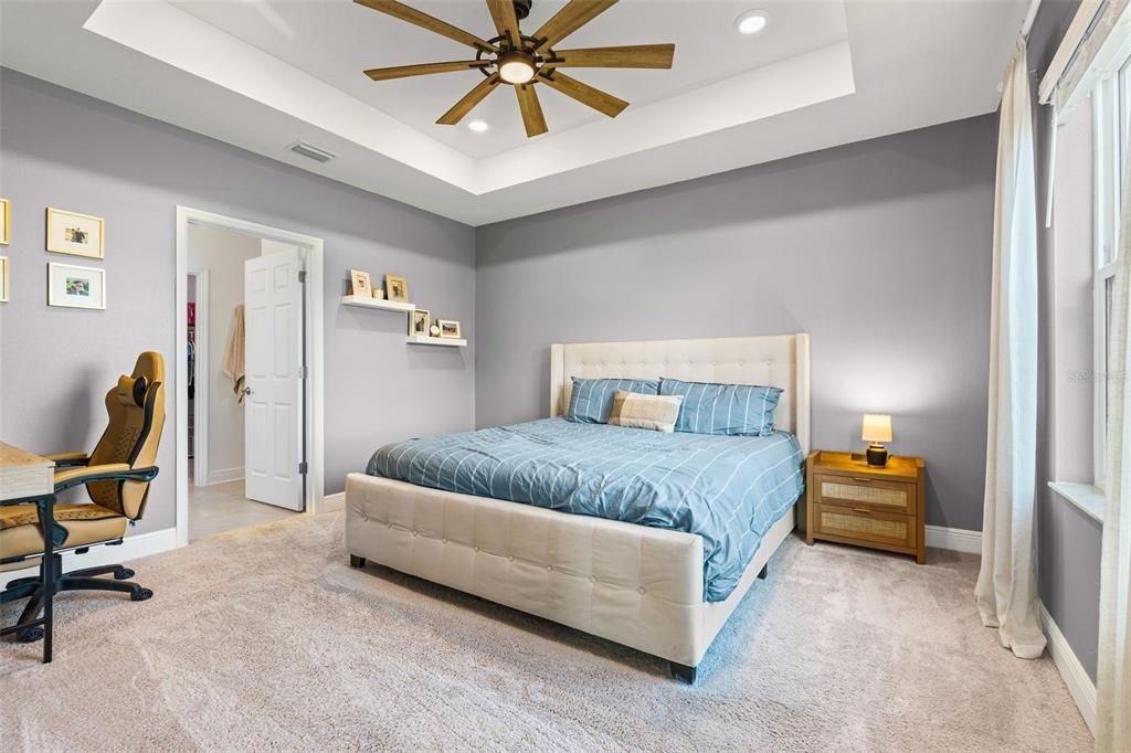 На продажу: $350,000 (3 спален, 2 ванн, 1519 Квадратных фут)