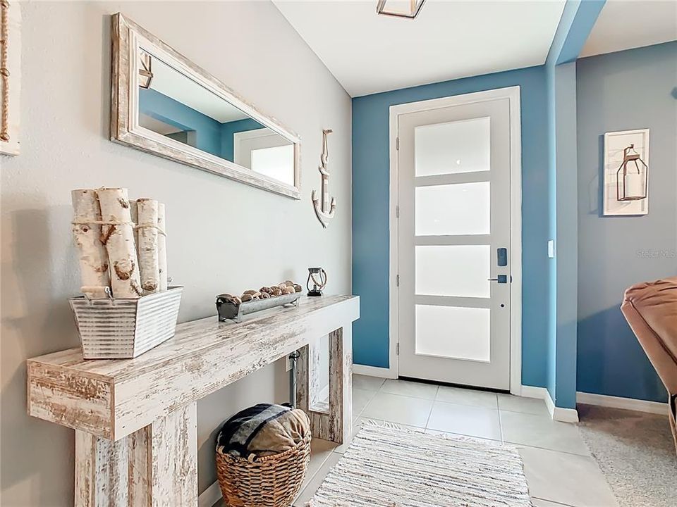 На продажу: $450,000 (5 спален, 3 ванн, 2704 Квадратных фут)