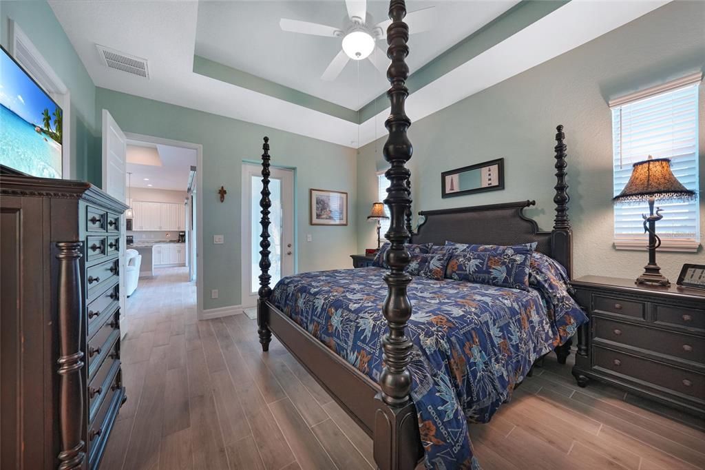 待售: $379,000 (3 贝兹, 2 浴室, 1615 平方英尺)