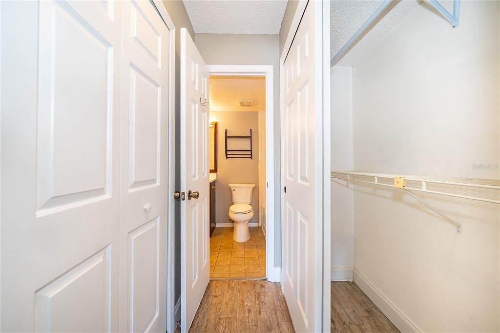 Под контрактом: $185,000 (1 спален, 1 ванн, 900 Квадратных фут)