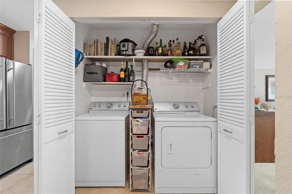 En Venta: $315,000 (3 camas, 2 baños, 1517 Pies cuadrados)