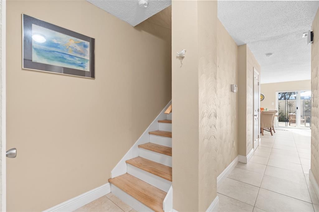 En Venta: $315,000 (3 camas, 2 baños, 1517 Pies cuadrados)