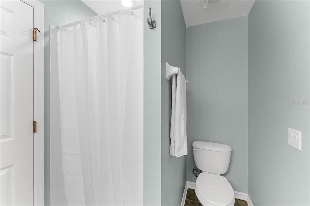 待售: $725,000 (4 贝兹, 3 浴室, 3324 平方英尺)