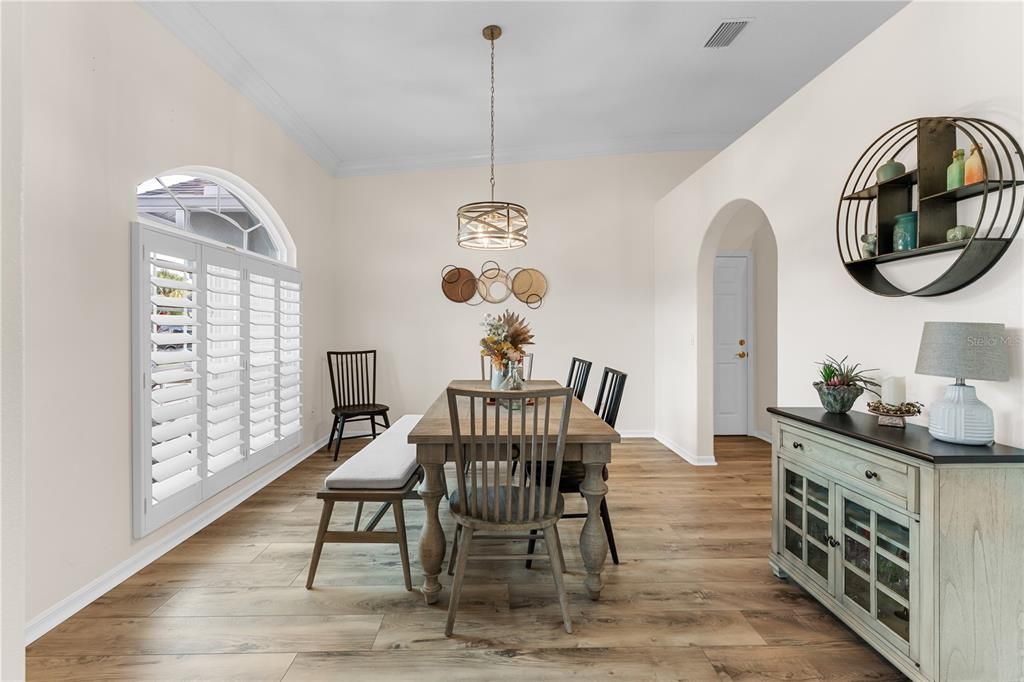 待售: $725,000 (4 贝兹, 3 浴室, 3324 平方英尺)