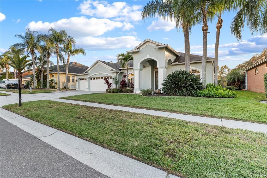 待售: $725,000 (4 贝兹, 3 浴室, 3324 平方英尺)