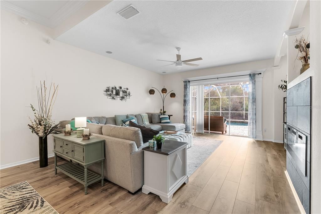 待售: $725,000 (4 贝兹, 3 浴室, 3324 平方英尺)