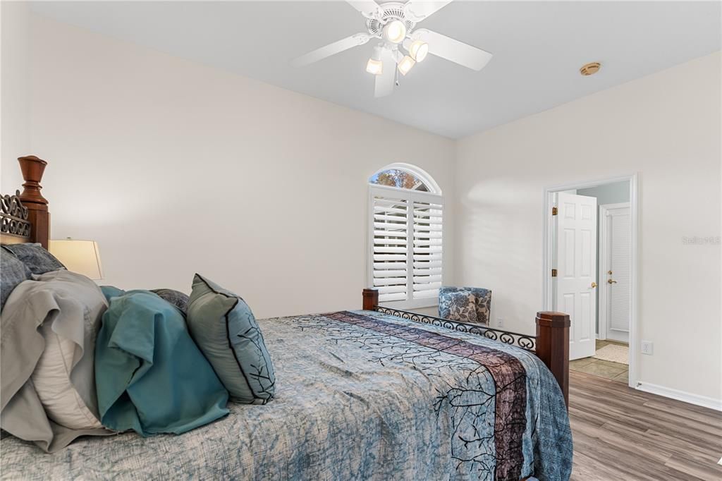 待售: $725,000 (4 贝兹, 3 浴室, 3324 平方英尺)