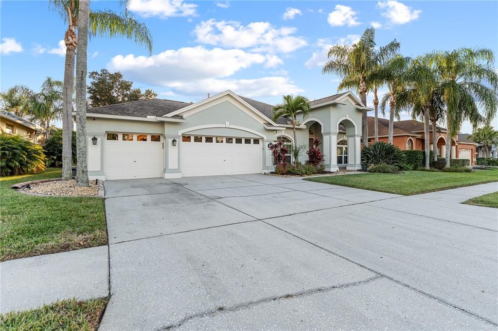 待售: $725,000 (4 贝兹, 3 浴室, 3324 平方英尺)