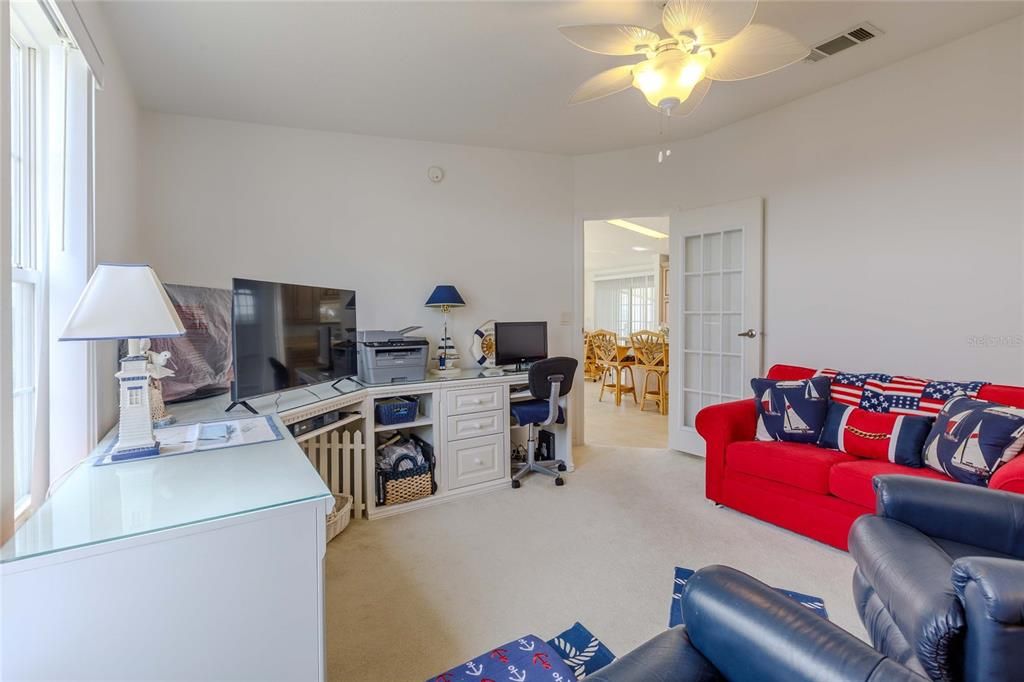 На продажу: $269,000 (2 спален, 2 ванн, 1566 Квадратных фут)