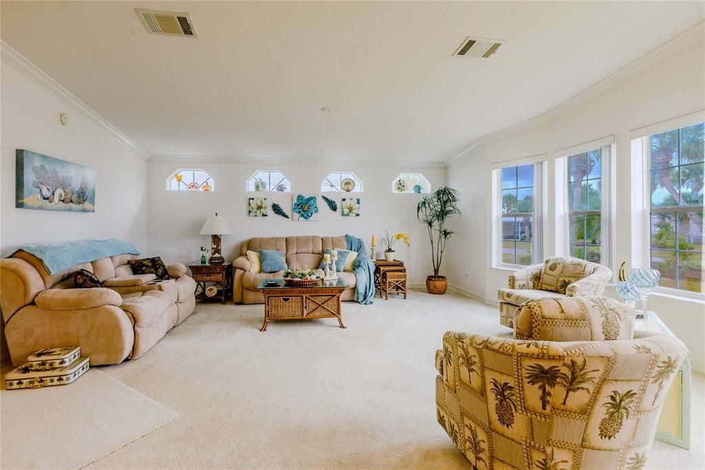 На продажу: $269,000 (2 спален, 2 ванн, 1566 Квадратных фут)