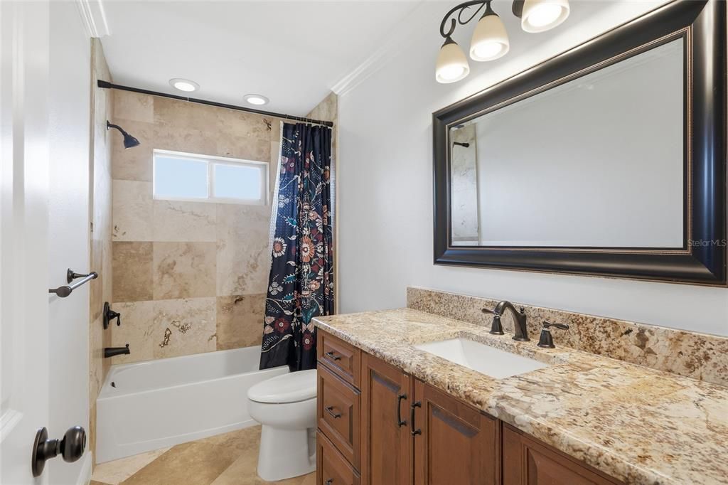 待售: $525,000 (3 贝兹, 2 浴室, 2050 平方英尺)