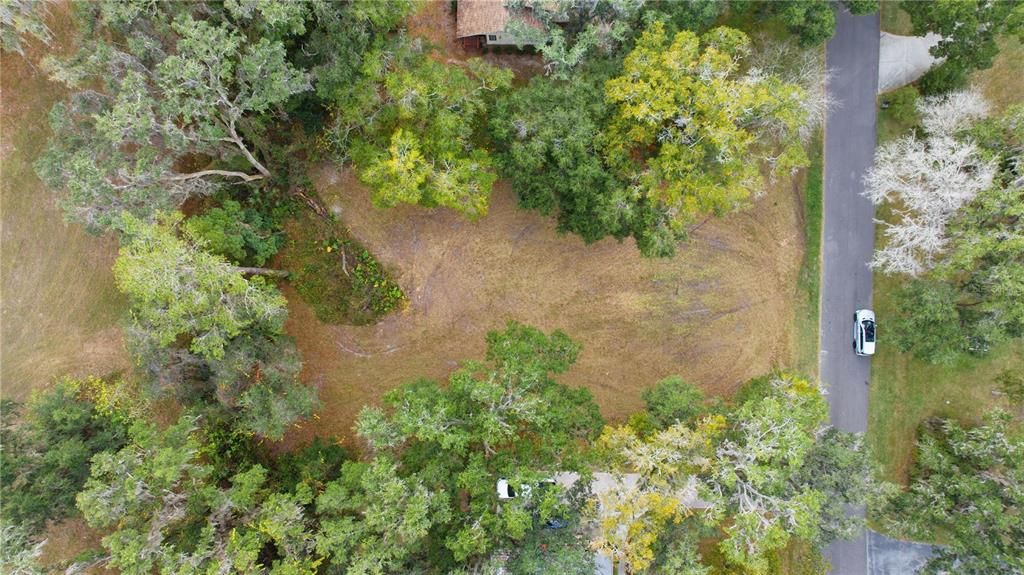 待售: $104,000 (0.52 acres)