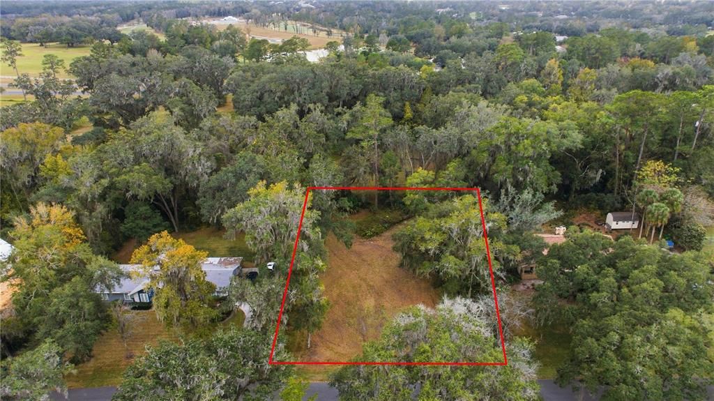 待售: $104,000 (0.52 acres)