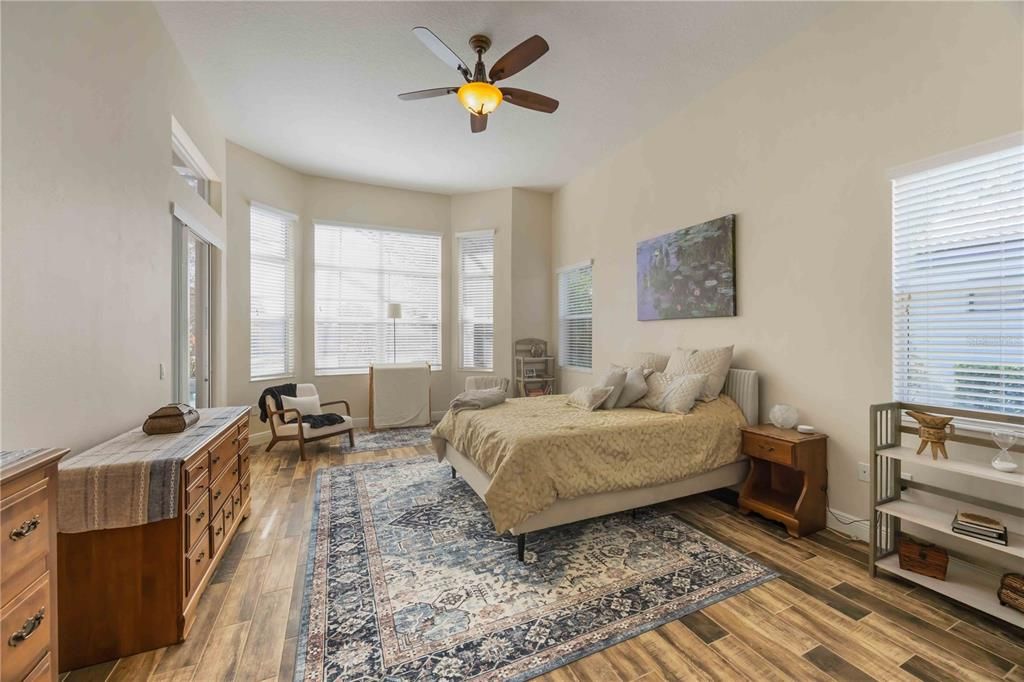 For Sale: $1,195,200 (5 beds, 4 baths, 4188 Square Feet)