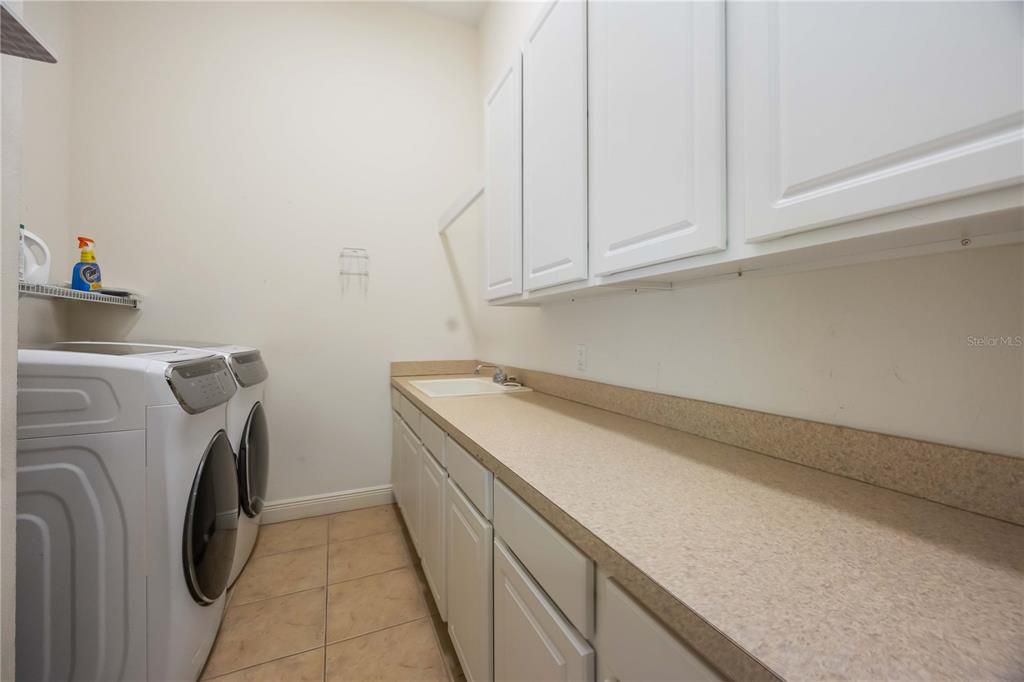 For Sale: $1,195,200 (5 beds, 4 baths, 4188 Square Feet)