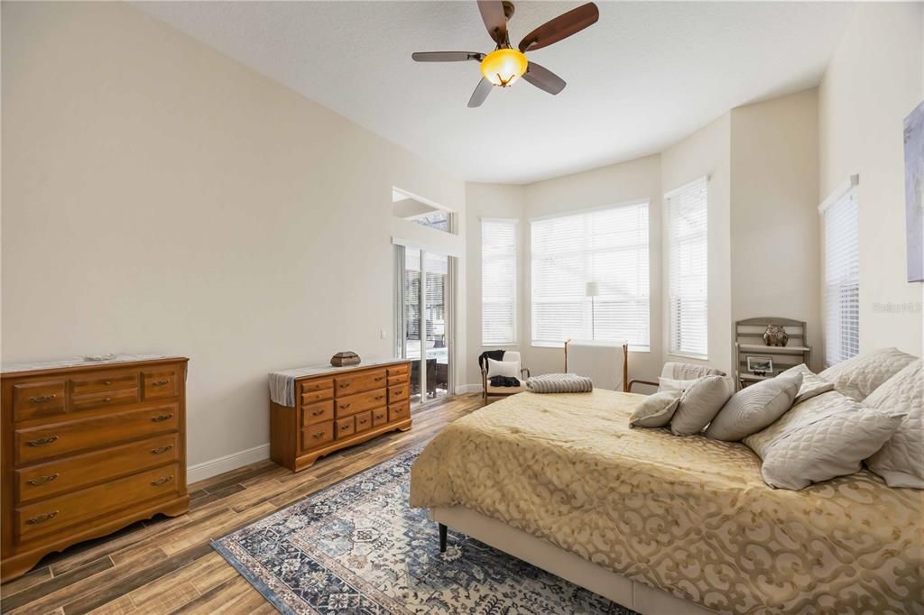 For Sale: $1,195,200 (5 beds, 4 baths, 4188 Square Feet)