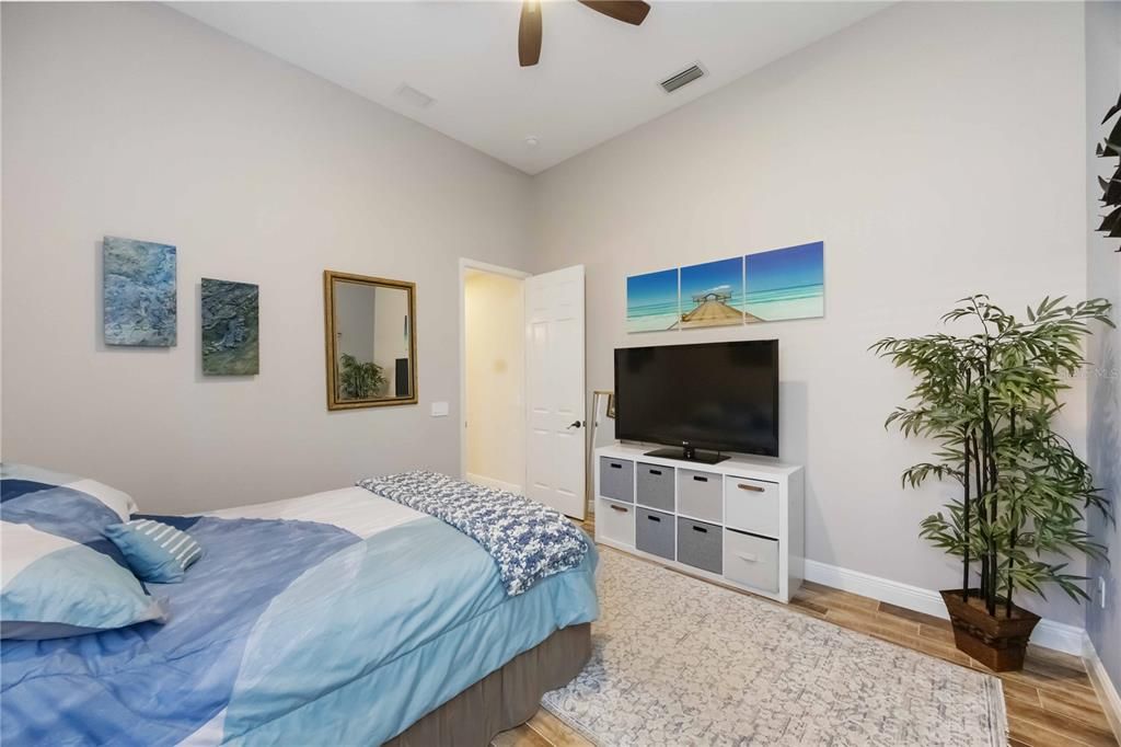 For Sale: $1,195,200 (5 beds, 4 baths, 4188 Square Feet)