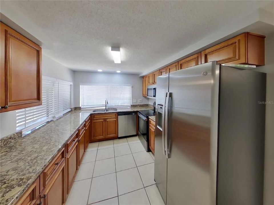 For Rent: $1,719 (2 beds, 2 baths, 1519 Square Feet)