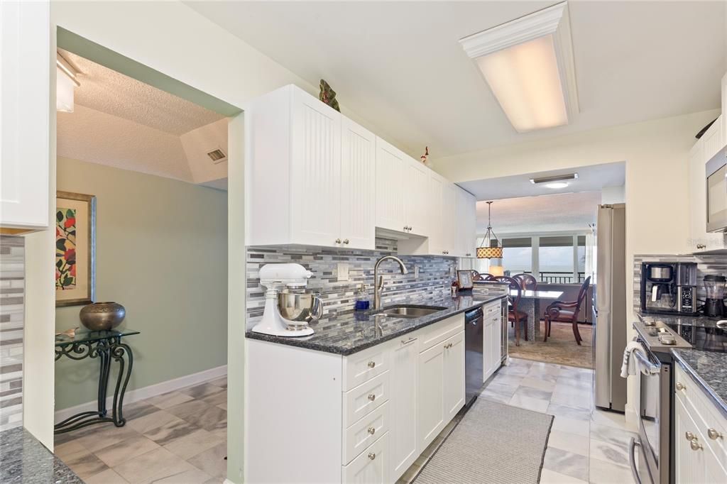 En Venta: $1,550,000 (3 camas, 3 baños, 1824 Pies cuadrados)