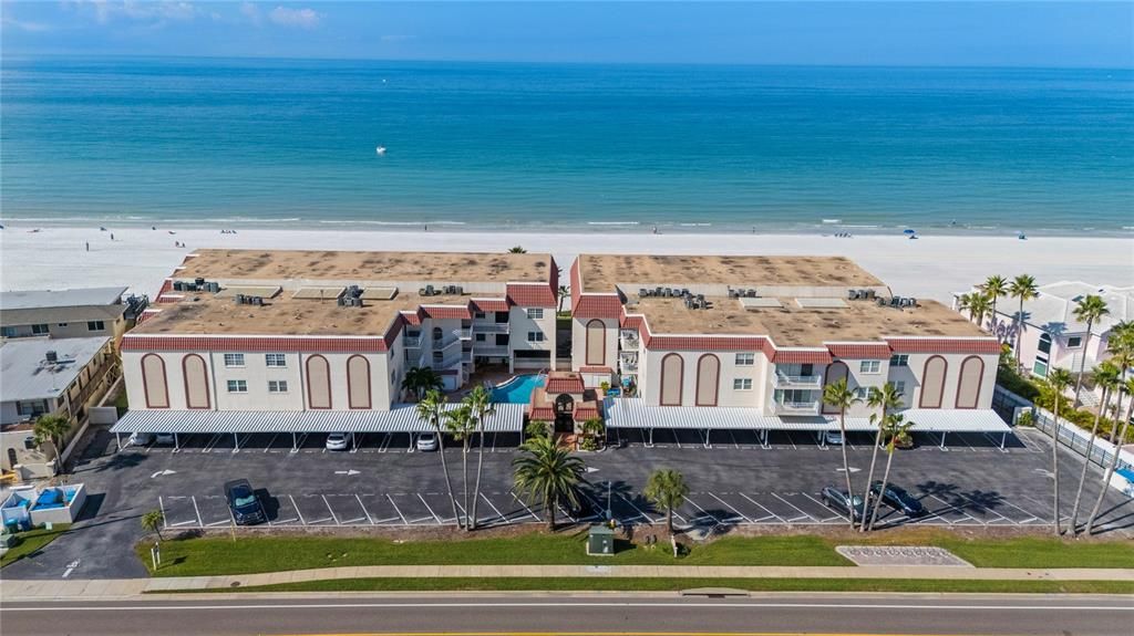 En Venta: $1,550,000 (3 camas, 3 baños, 1824 Pies cuadrados)