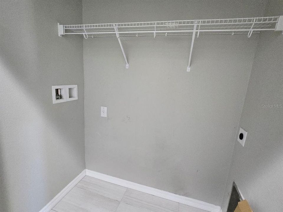 For Rent: $2,800 (3 beds, 2 baths, 1802 Square Feet)