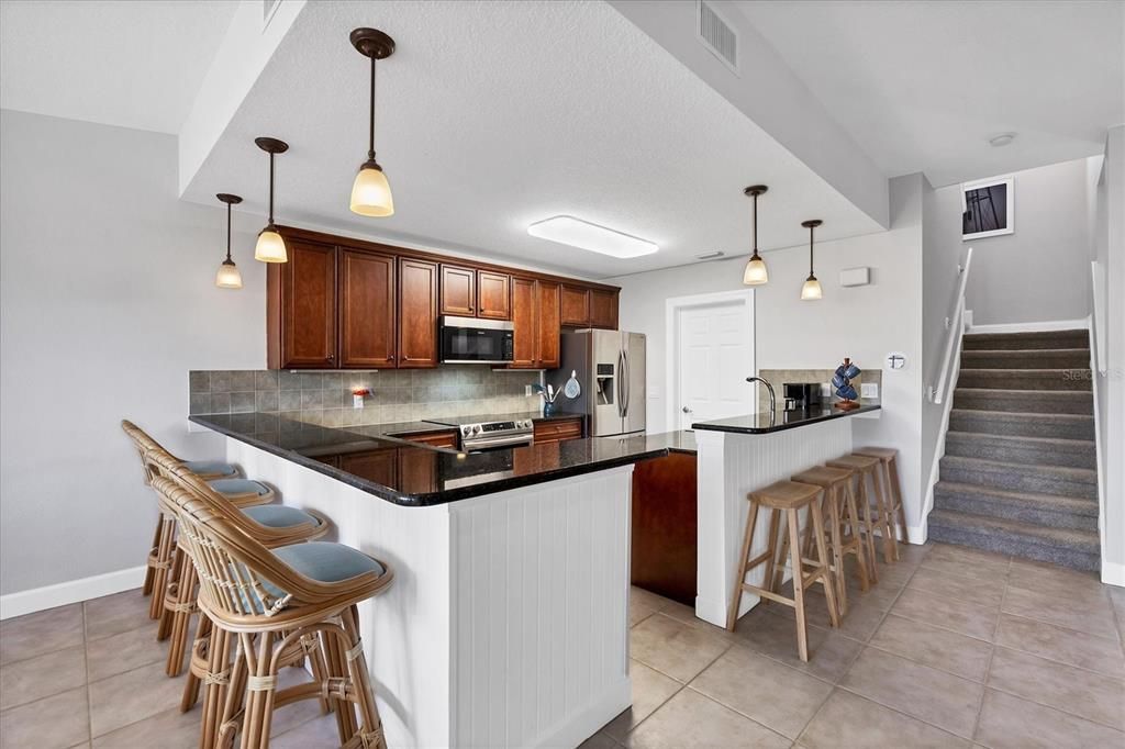 出租: $2,500 (3 贝兹, 2 浴室, 2066 平方英尺)