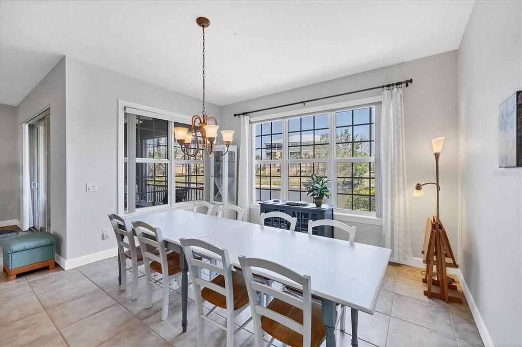 出租: $2,500 (3 贝兹, 2 浴室, 2066 平方英尺)