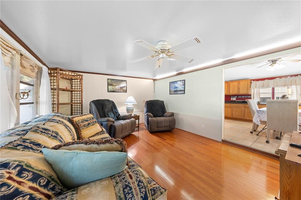 En Venta: $130,000 (2 camas, 1 baños, 1000 Pies cuadrados)