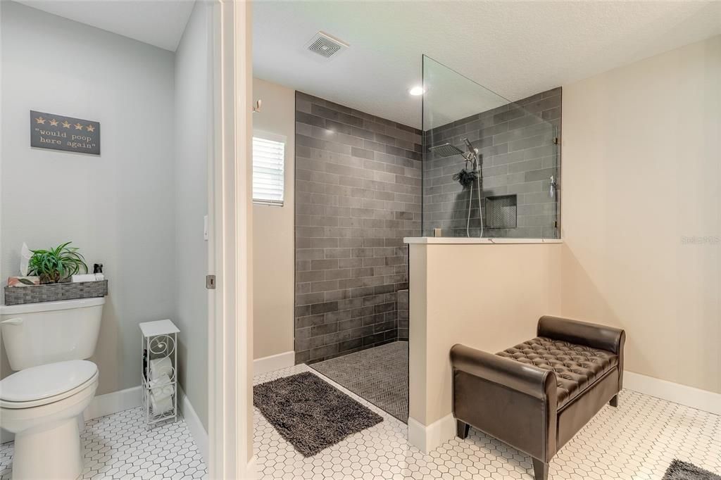 На продажу: $615,000 (4 спален, 2 ванн, 1877 Квадратных фут)