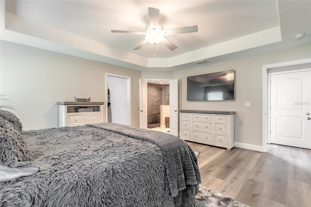 На продажу: $615,000 (4 спален, 2 ванн, 1877 Квадратных фут)