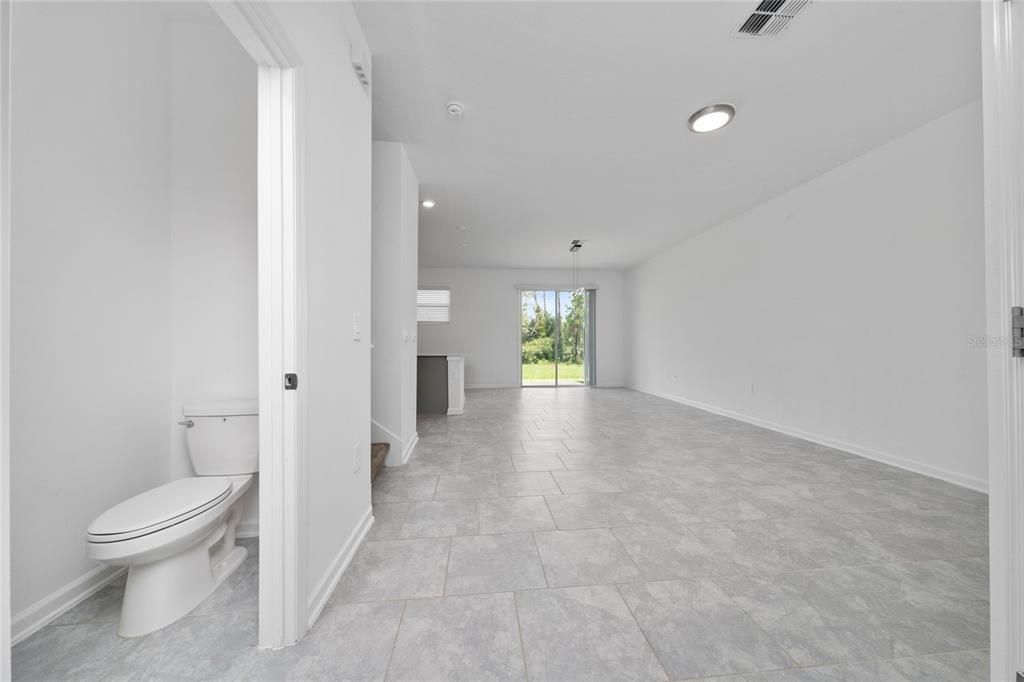 В аренду: $2,250 (3 спален, 2 ванн, 1672 Квадратных фут)